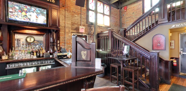 St. James Corner Restaurant & Irish Pub