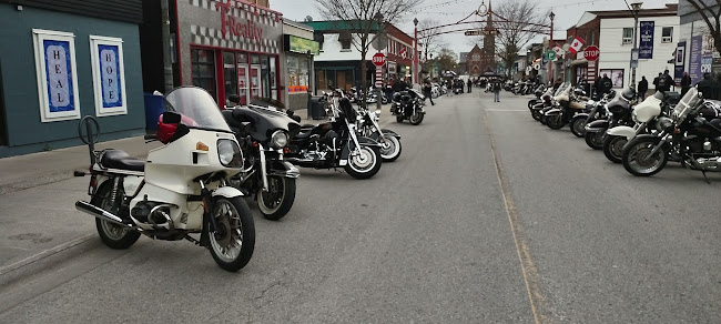 Crazy Macaws Motorcycle Museum & Café