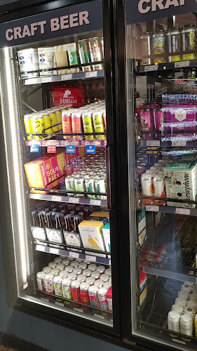 Berezan Liquor Store - Willowbrook