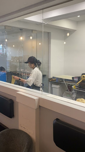 Comentarii opinii despre Fior Di Latte Cafe, Bakery & Gelato