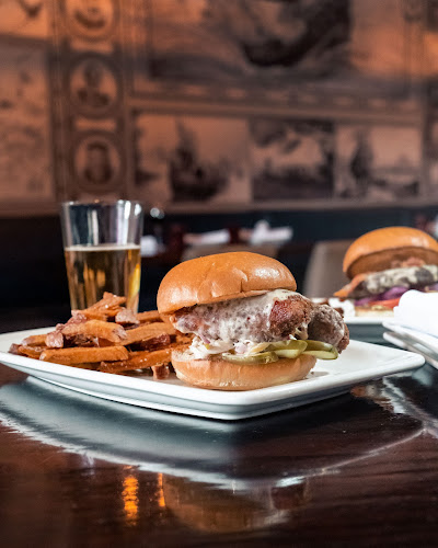 The Waverley Elgin - Ottawa