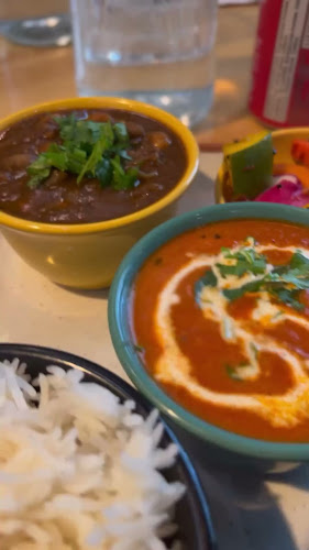 Opinii despre Brar's Trinity Common în Brampton - Hospitality and gastronomy