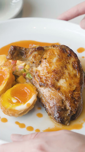 Cafe Bon Bon - Richmond Hill