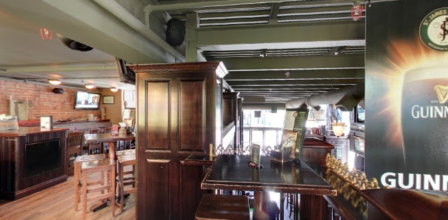 St. James Corner Restaurant & Irish Pub - Calgary