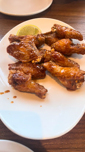 Opinii despre Angry Otter Tap and Forno în North Vancouver - Hospitality and gastronomy