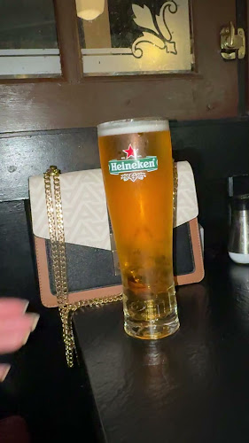 Willie Stouts Pub and Grill - Hospitality and gastronomy