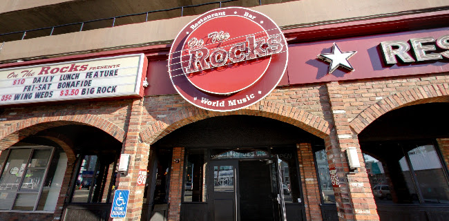 Opinii despre On The Rocks în Edmonton - Hospitality and gastronomy