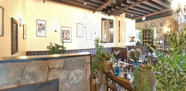 Opinii despre Porta Romana Restaurant în Spruce Grove - Hospitality and gastronomy