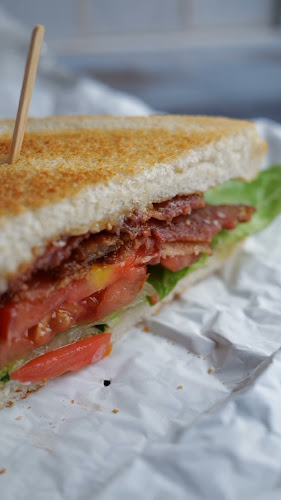 Opinii despre Rallis Burger & Grill în Halton Hills - Hospitality and gastronomy