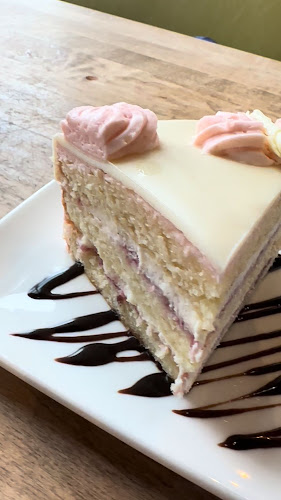 339 Waterfront Dr, Winnipeg, MB R3B 0G8