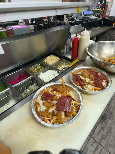 Opinii despre Taystee Grill în Windsor - Hospitality and gastronomy