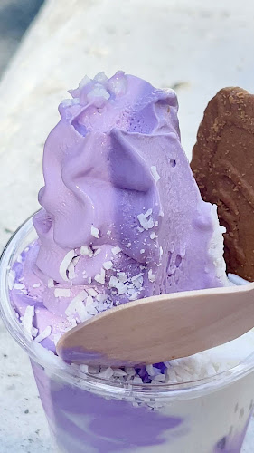 Soft Peaks Ice Cream - Vancouver