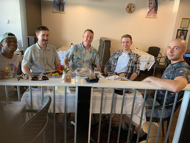 302 10th St, Brandon, MB R7A 4G1