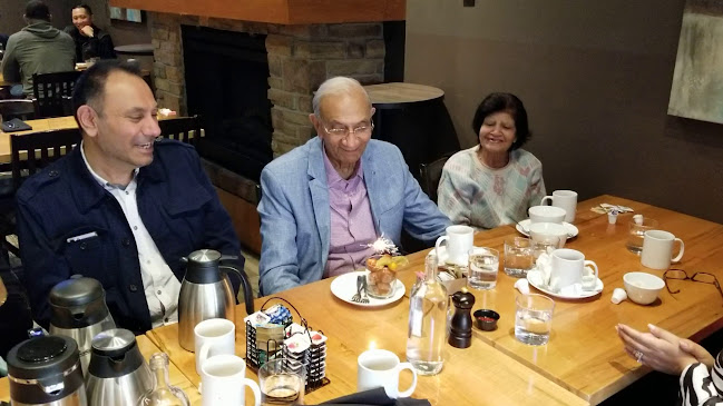 Opinii despre Smash Kitchen and Bar în Markham - Hospitality and gastronomy