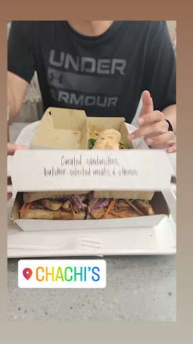 Opinii despre Chachi's în Winnipeg - Hospitality and gastronomy