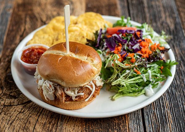 Le Zouk - Resto Pub Le Zouk - Hospitality and gastronomy