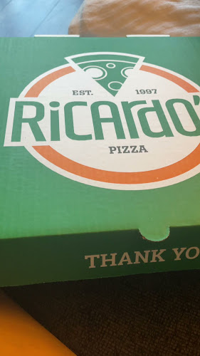Opinii despre Ricardo's Pizza în Abbotsford - Hospitality and gastronomy