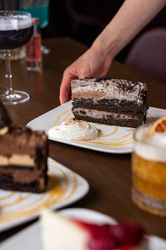 Neighbour's Restaurant & Pizza House