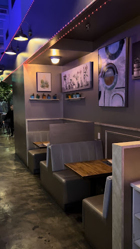 Chit Chat Burger Bar - Vancouver