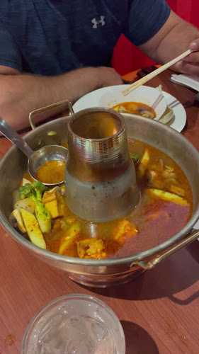 Opinii despre One More Thai Restaurant în Surrey - Hospitality and gastronomy