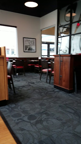 Opinii despre Boston Pizza în Yellowknife - Hospitality and gastronomy