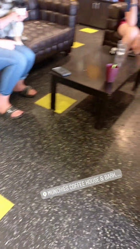 Munchies Coffee House & Barkery - Hamilton