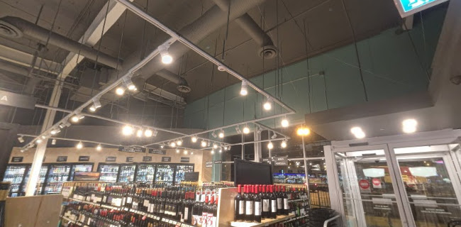 Sevenoaks Liquor Store