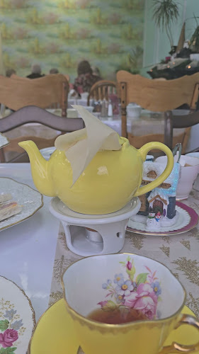 Steve's Tea Company & Tea Room - Brantford