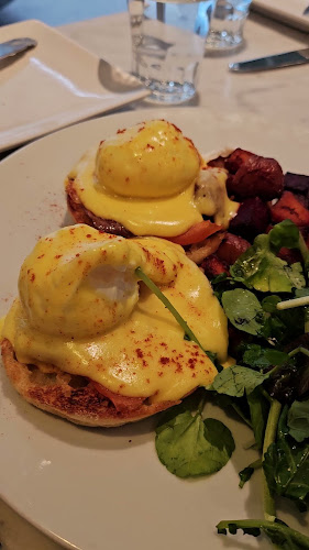 Sassafraz - Hospitality and gastronomy