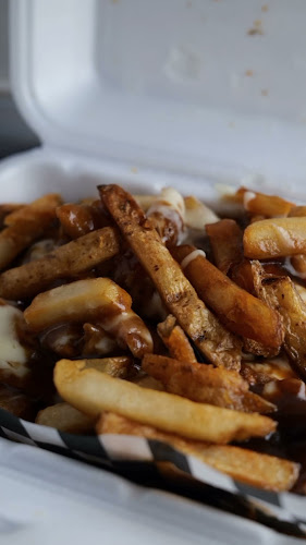 Opinii despre Rallis Burger & Grill în Halton Hills - Hospitality and gastronomy