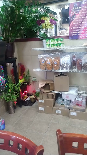 Hoang Viet Bakery Coffee