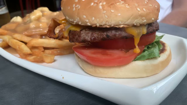 Opinii despre Cherry Creek Cafe în Winnipeg - Hospitality and gastronomy