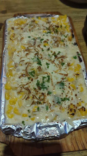 Midam Cafe & Bistro - Hospitality and gastronomy