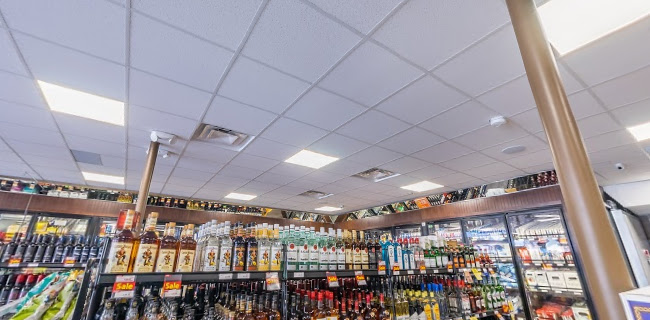 Comentarii opinii despre Apex Liquor Store