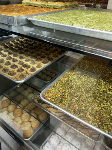 5083 Dixie Rd, Mississauga, ON L4W 0E6