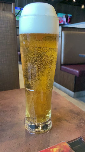 Opinii despre Charley Ronick's Pub & Restaurant în Whitby - Hospitality and gastronomy