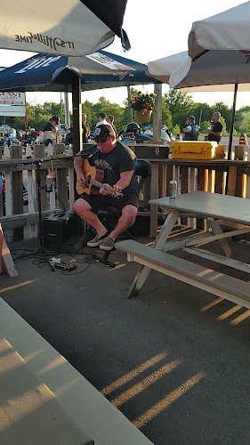 Checkered Flag Bar & Grill - Hamilton