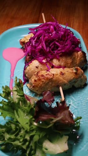 Comentarii opinii despre Desi Bar & Grill (Mississauga)- Indian food done right!