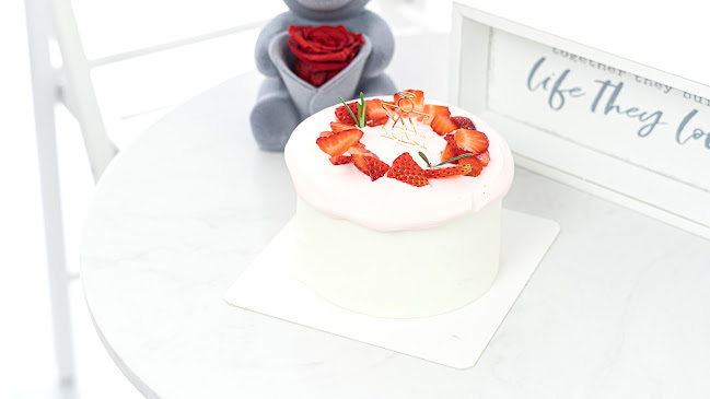 Vava Designer Cakes Richmond Hill