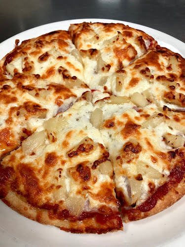 Opinii despre Happy Pizza Bar and Grill în Edmonton - Hospitality and gastronomy