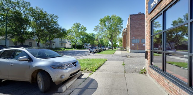 Two Guys & A Pizza Place Ltd - Lethbridge