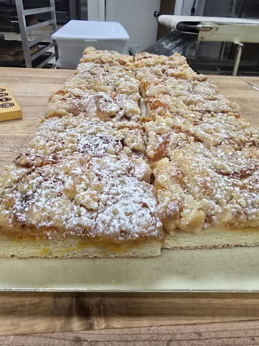 Tripke Bakery Too - Hospitality and gastronomy