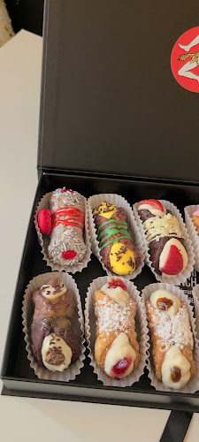 Opinii despre Cannoli Crunch în Toronto - Hospitality and gastronomy