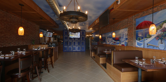 425 McArthur Ave., Ottawa, ON K1K 1G5