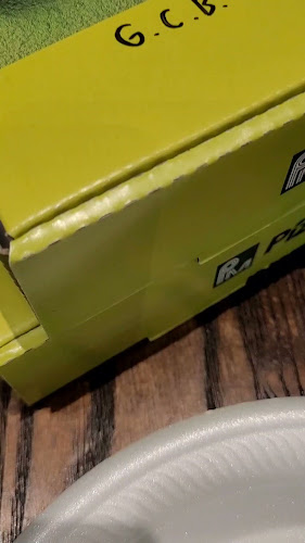 6050 Yonge St, North York, ON M2M 3W5