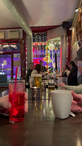 Opinii despre Atmosphere Cafe + Etc. în Guelph - Hospitality and gastronomy