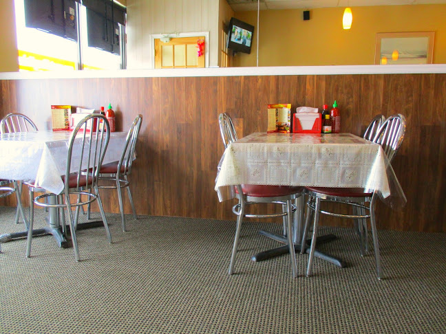 Quán Ngon - Victoria Ave - Regina