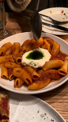 Nightingale - Vancouver