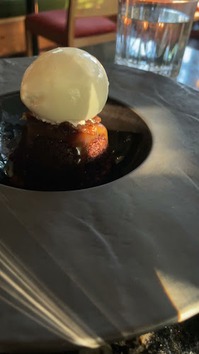 Opinii despre Orchard Restaurant în Calgary - Hospitality and gastronomy