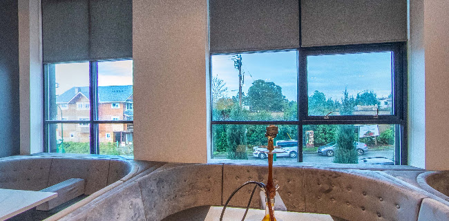 Living Room Hookah Lounge - Hospitality and gastronomy